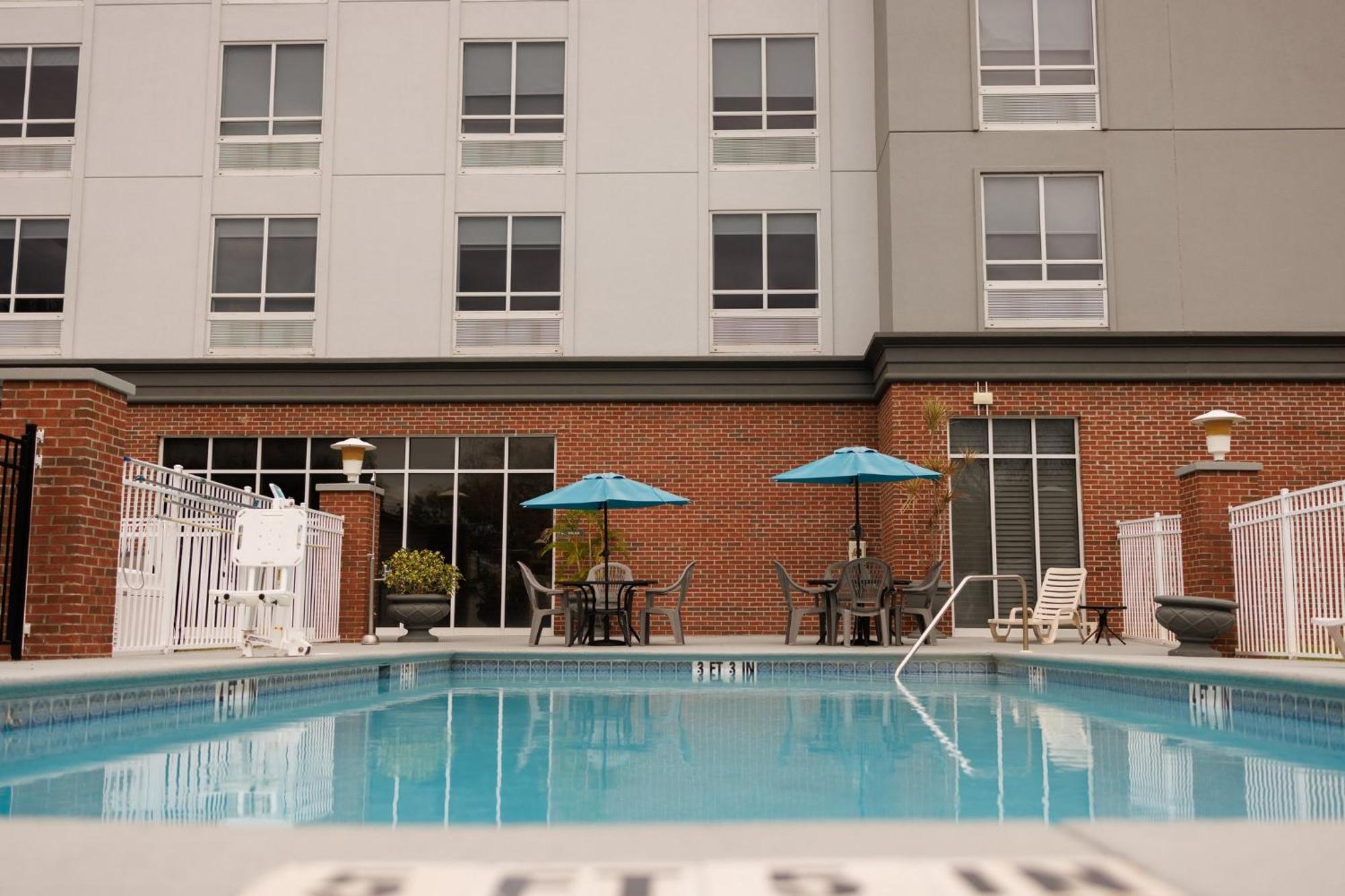 Holiday Inn Winter Haven By Ihg Ngoại thất bức ảnh